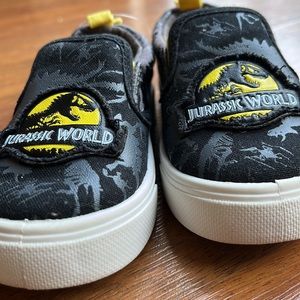 Size 6 toddler Jurassic World canvas sneakers. Baby boy tennis shoes NWOT